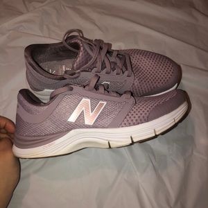 New Balance Sneakers 🦋